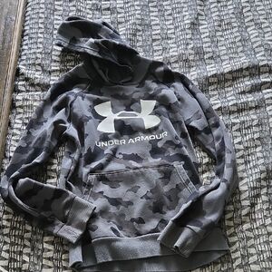 Under Armour Gray Camouflage Hoodie
